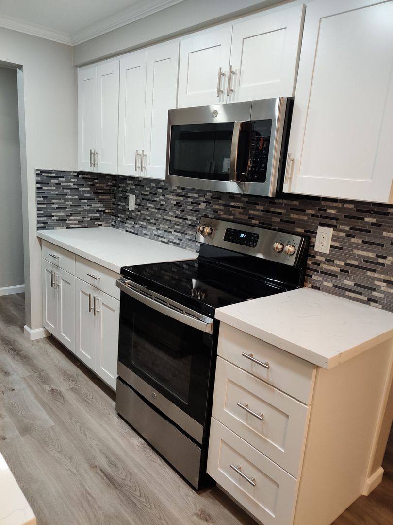 11006 NE 68th St #807, Kirkland, WA 98033 - Apartment for Rent - Image 3