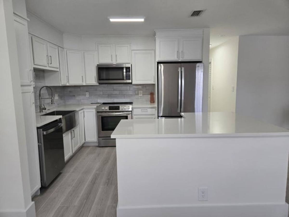 House for rent at 2269 NE 2nd Ave, Boca Raton, FL 33431