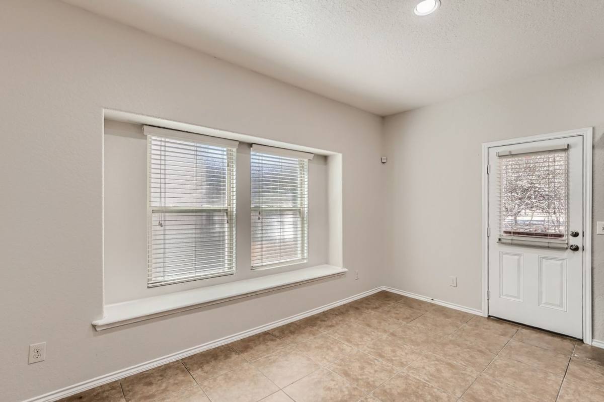 427 Unicorn Ranch, San Antonio, TX 78245 - House for Rent - Image 8