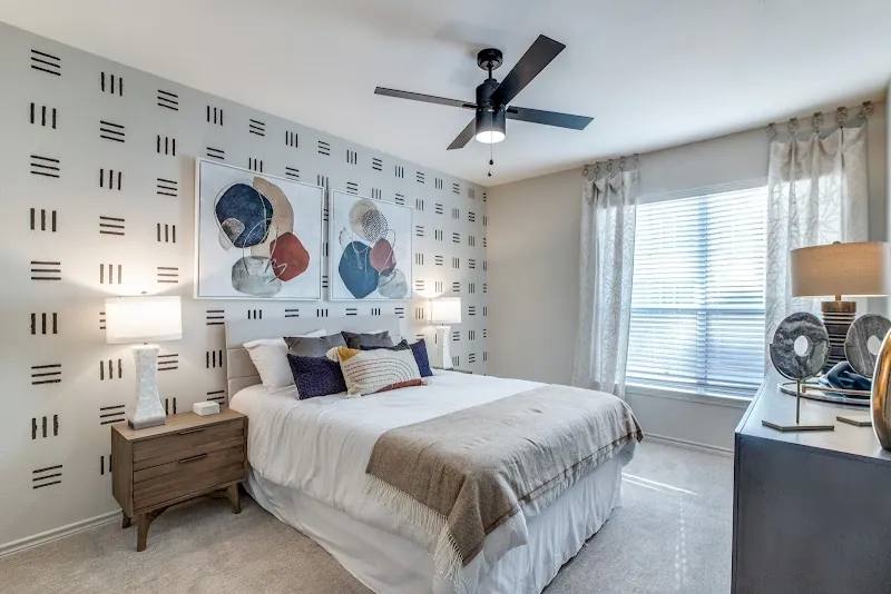 3003 Memorial Court, Houston, TX 77007 - Apartment for Rent - Image 2