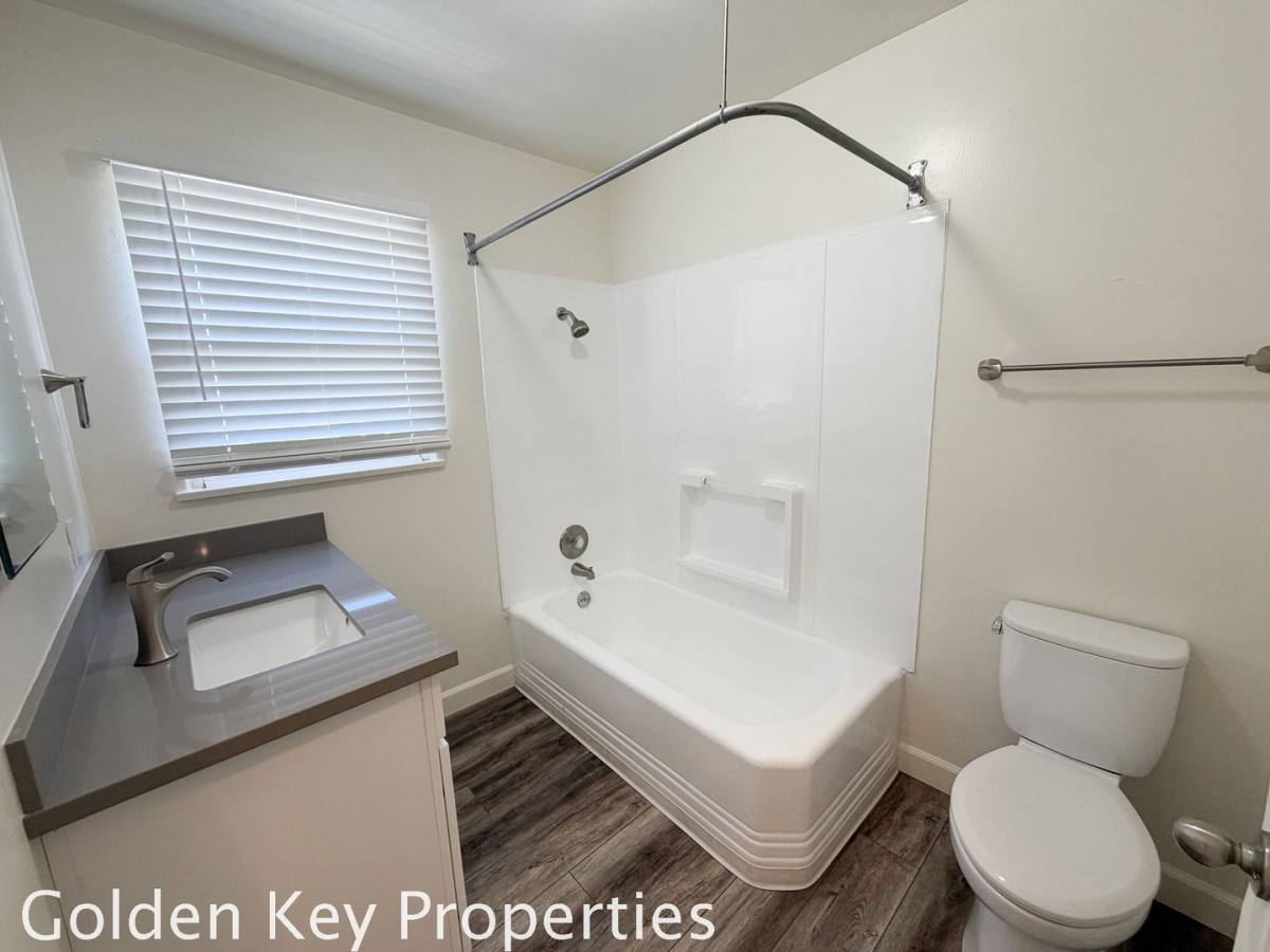 816 S Pacific St #C, Oceanside, CA 92054 - Apartment for Rent - Image 9