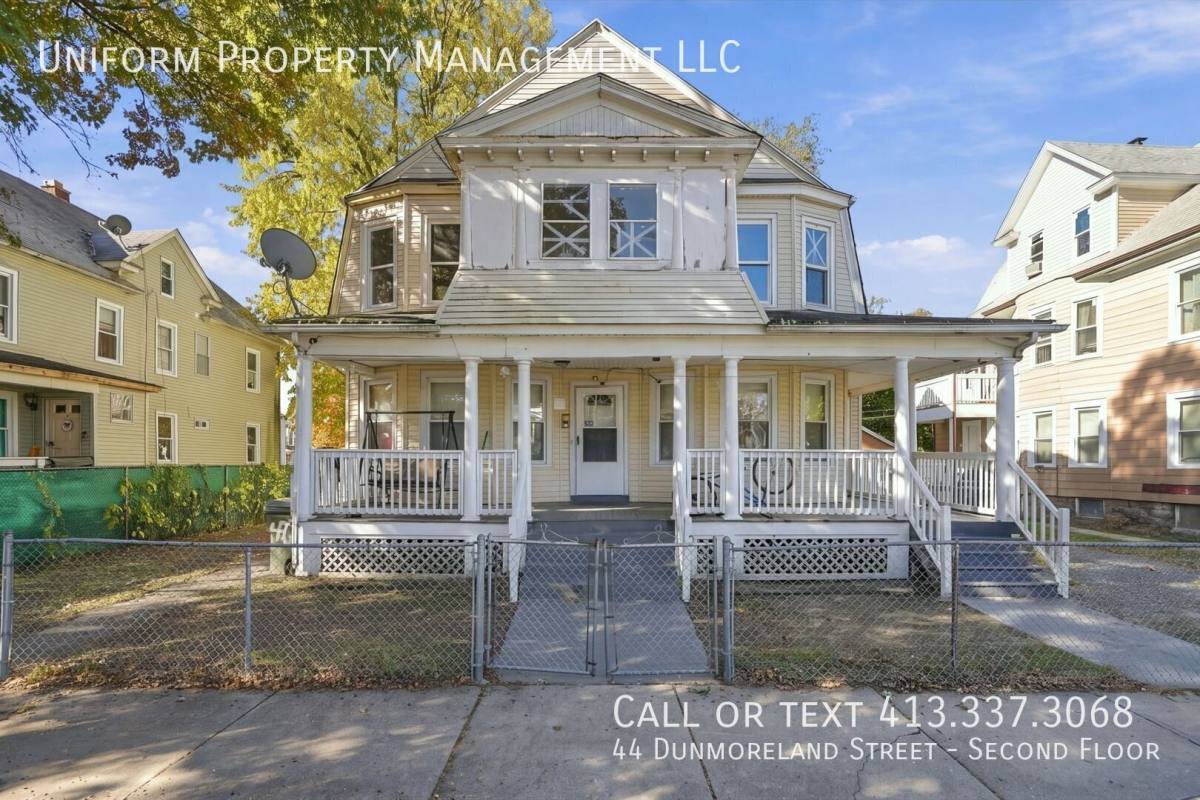 44 Dunmoreland St, 2nd Floor, Springfield, MA 01109 - Apartment for Rent - Image 2