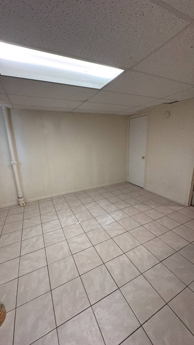 715 E McKinley Ave, Des Moines, IA 50315 - House for Rent - Image 10
