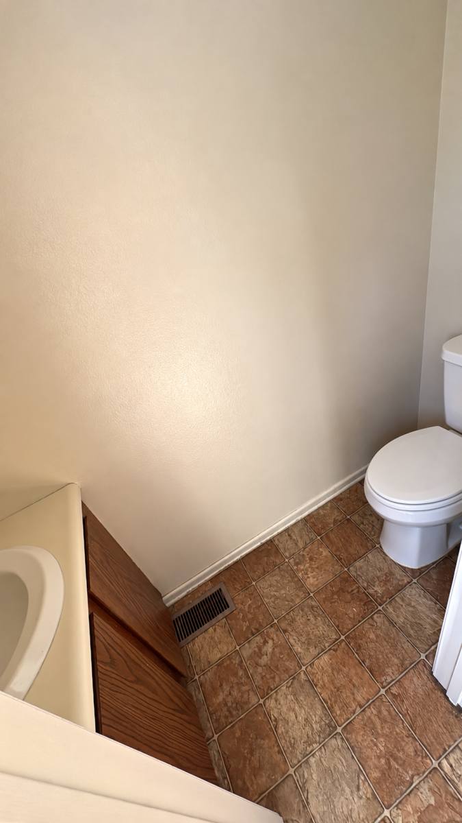 715 E McKinley Ave, Des Moines, IA 50315 - House for Rent - Image 4