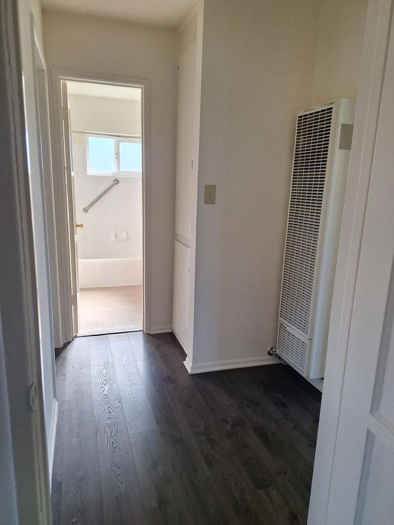 4761 Coconino Way, San Diego, CA 92117 - Townhouse for Rent - Image 9