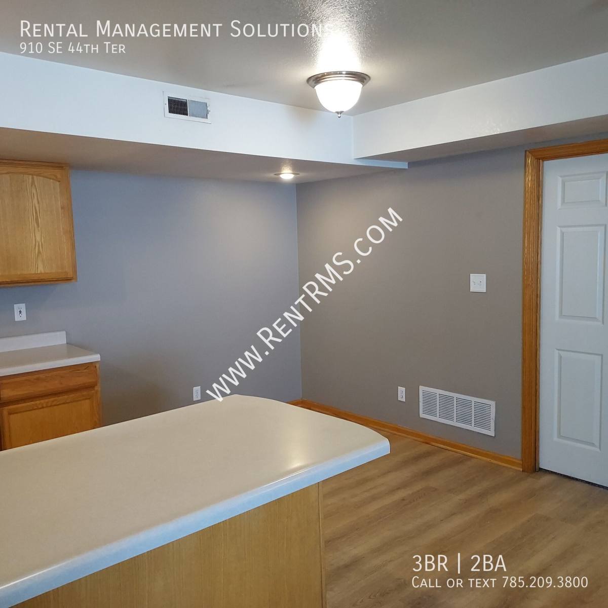 910 SE 44th Terrace, Topeka, KS 66609 - Townhouse for Rent - Image 7