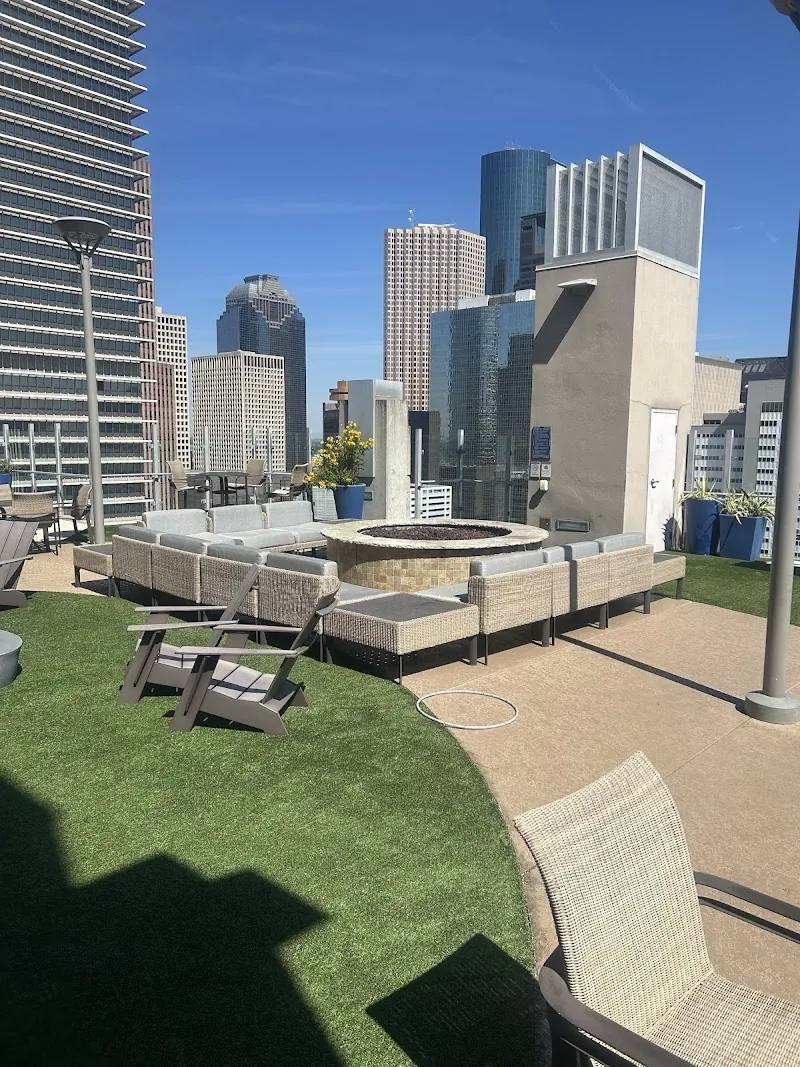 1625 Main St #B5S, Houston, TX 77002 - Apartment for Rent - Image 4