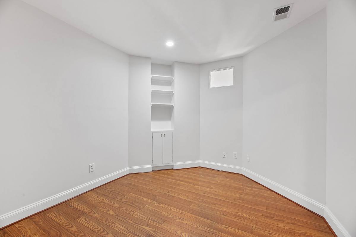 2018 R St NW, Washington, DC 20009 - Apartment for Rent - Image 7