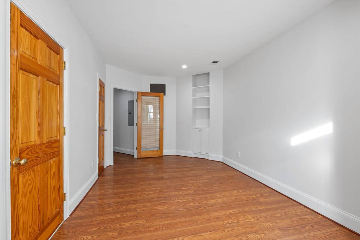 2018 R St NW, Washington, DC 20009 - Apartment for Rent - Image 10