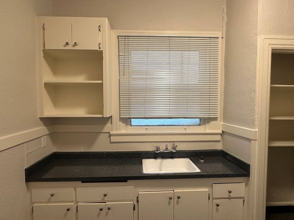 Mitchell, 629 SE Morrison St, Portland, OR 97214 - Apartment for Rent - Image 8