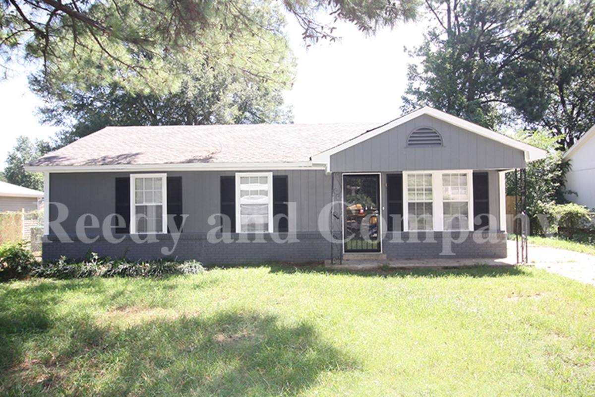4780 Hillbrook Rd, Memphis, TN 38109 - House for Rent - Image 1