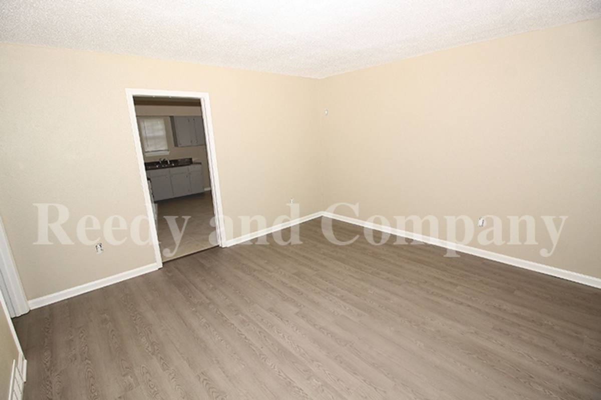 4780 Hillbrook Rd, Memphis, TN 38109 - House for Rent - Image 5