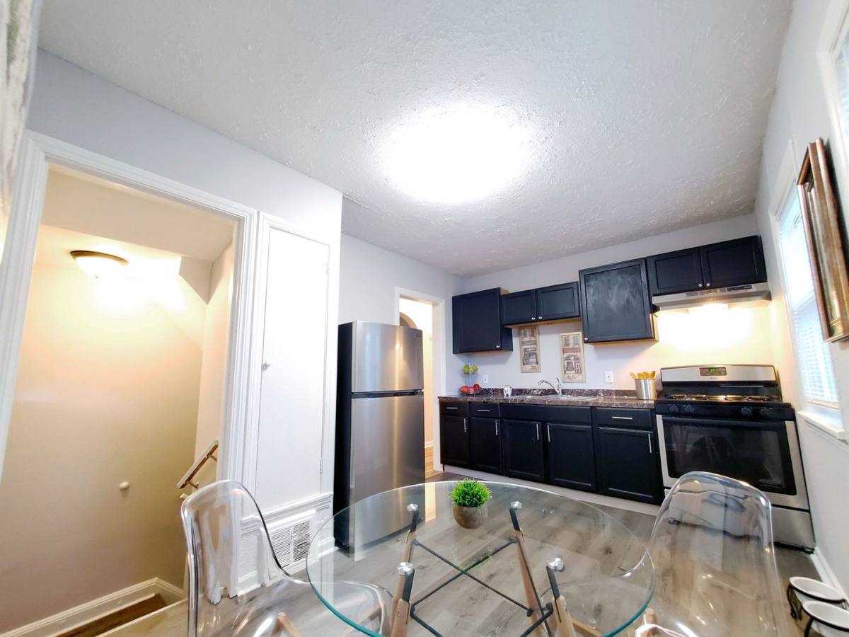 25251 Shoreview Ave, Euclid, OH 44132 - House for Rent - Image 5