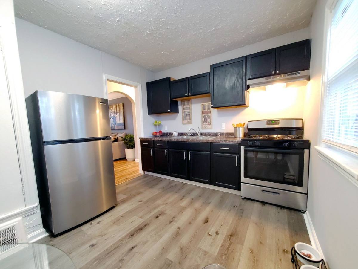 25251 Shoreview Ave, Euclid, OH 44132 - House for Rent - Image 7