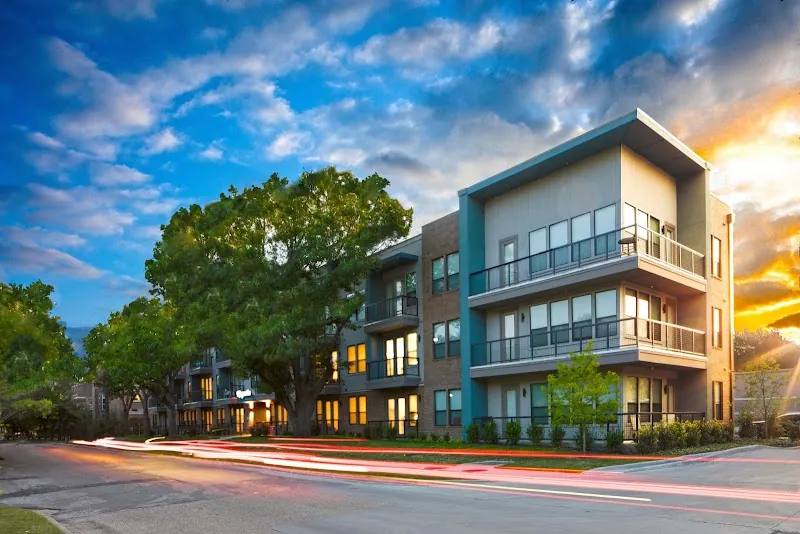 7606 Eastern Ave #B2, Dallas, TX 75209 - Apartment for Rent - Image 1