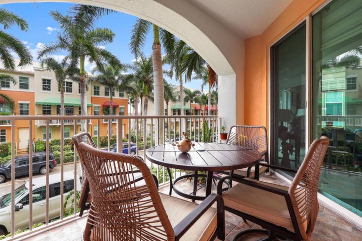 804 E Windward Way #209, Lake Worth, FL 33462 - Condo for Rent - Image 6