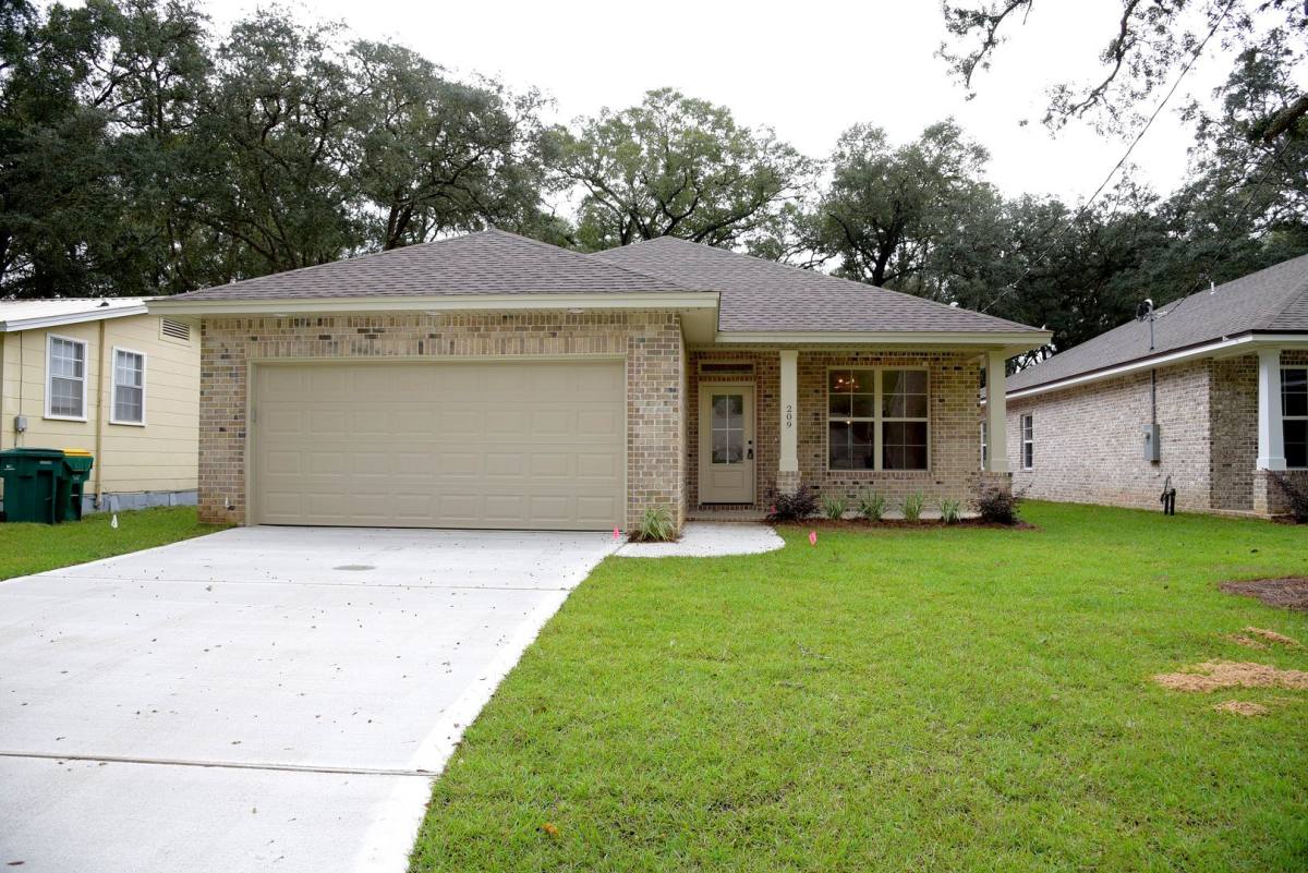 House for rent at 209 Florida St, Niceville, FL 32578