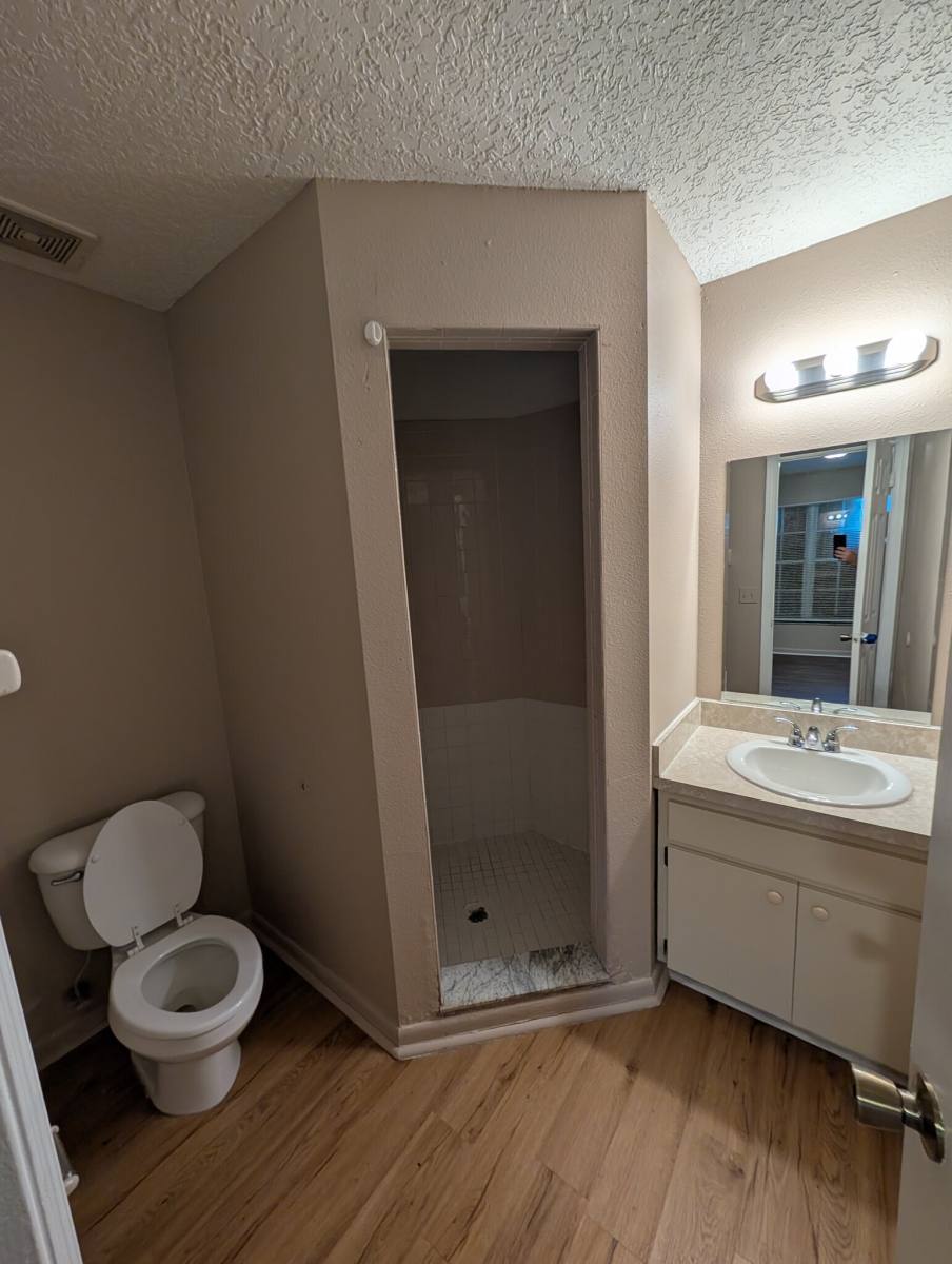 3202 N 16th St, Tampa, FL 33605 - House for Rent - Image 2