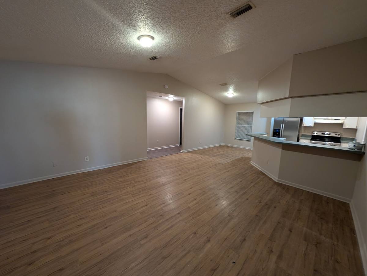 3202 N 16th St, Tampa, FL 33605 - House for Rent - Image 1