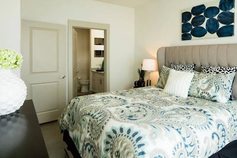 7606 Eastern Ave #B3, Dallas, TX 75209 - Apartment for Rent - Image 2