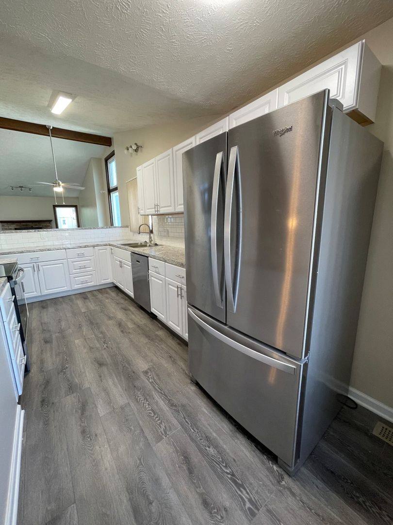 12902 S 28th Ave, Bellevue, NE 68123 - Townhouse for Rent - Image 3