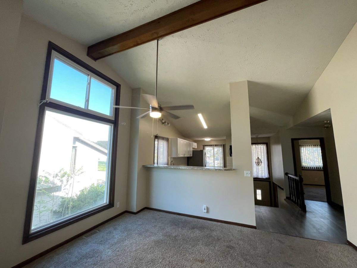 12902 S 28th Ave, Bellevue, NE 68123 - Townhouse for Rent - Image 10