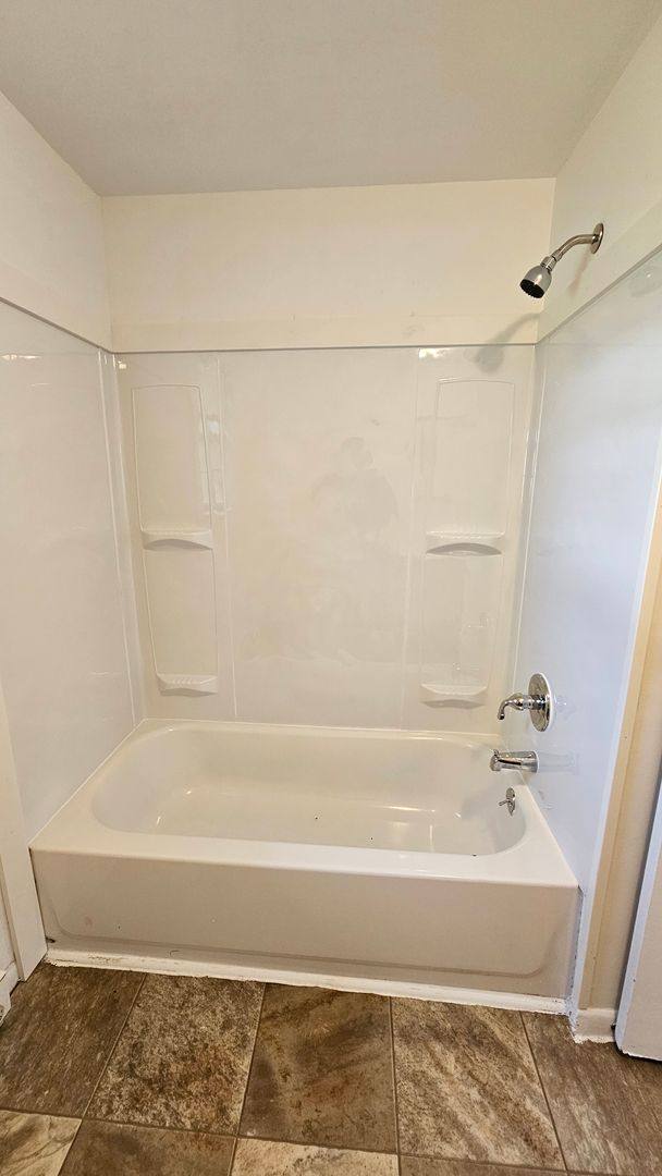 156 Ashford Dr, Enola, PA 17025 - Townhouse for Rent - Image 5
