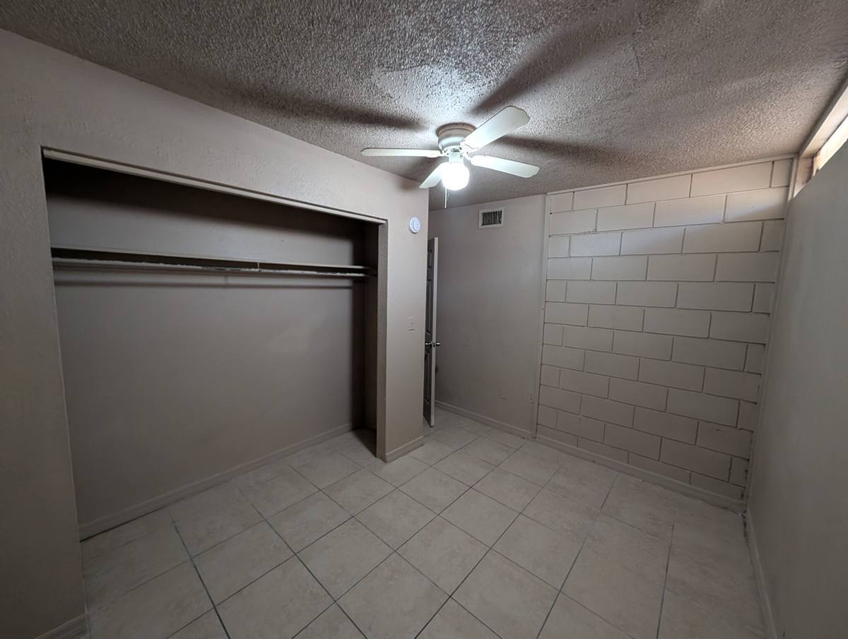 8216 N 17th St #B, Tampa, FL 33604 - Apartment for Rent - Image 7