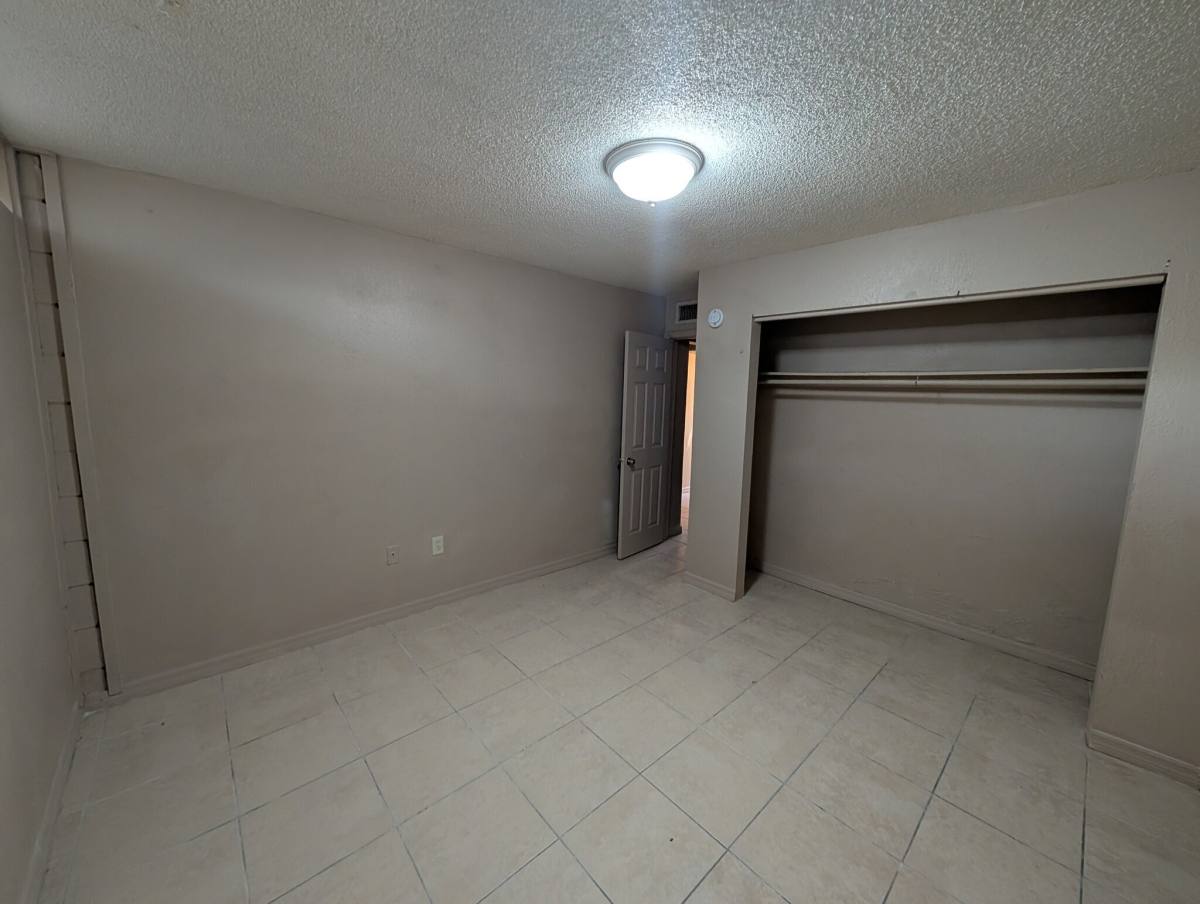 8216 N 17th St #B, Tampa, FL 33604 - Apartment for Rent - Image 4
