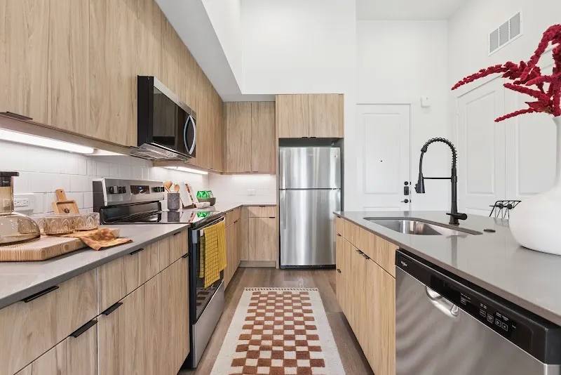5211 E 7th St, Austin, TX 78702 - Apartment for Rent - Image 6