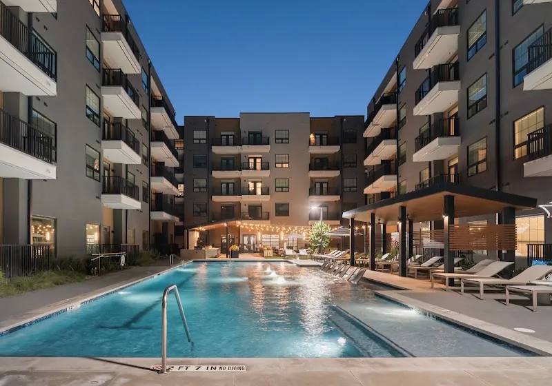 5211 E 7th St, Austin, TX 78702 - Apartment for Rent - Image 1