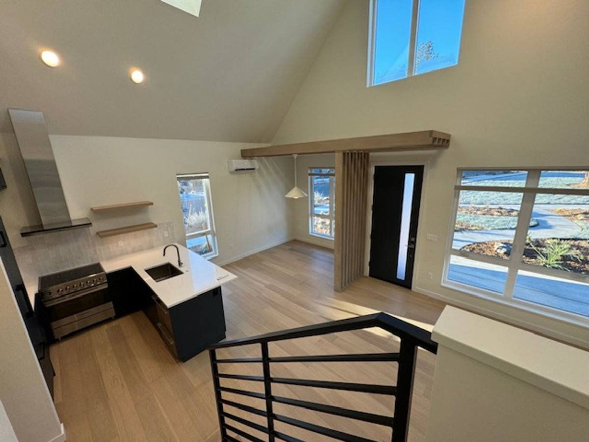 3262 NW Celilo Lane, Bend, OR 97703 - House for Rent - Image 10