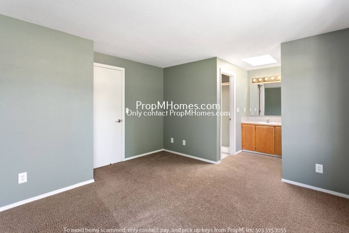 15770 SW 82nd Ave, Portland, OR 97224 - House for Rent - Image 8