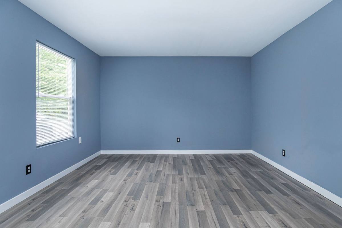 2402 Adams St, Indianapolis, IN 46218 - House for Rent - Image 9