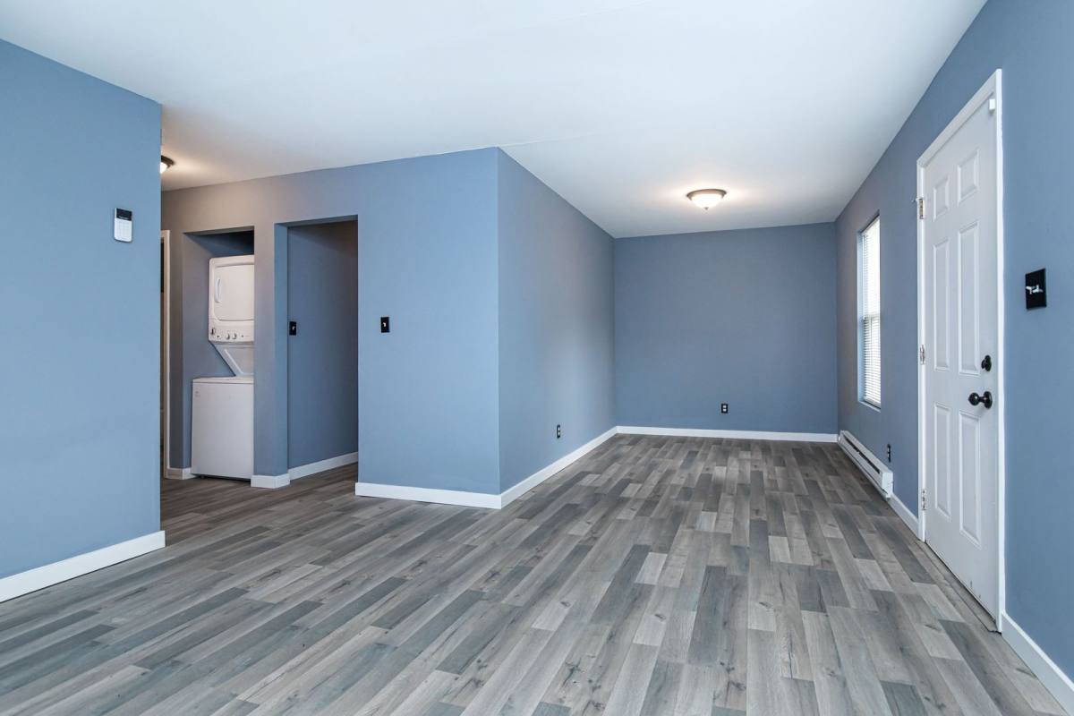 2402 Adams St, Indianapolis, IN 46218 - House for Rent - Image 6