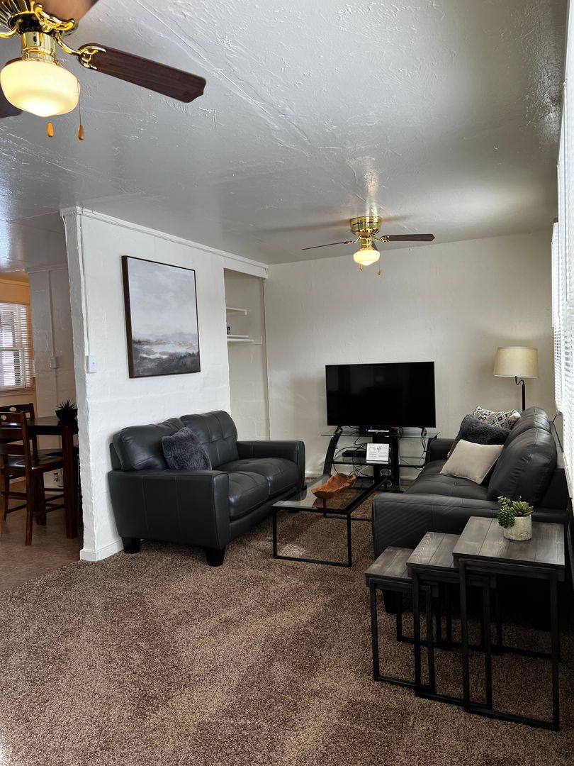 1020 W 5th St, Cheyenne, WY 82007 - Apartment for Rent - Image 8