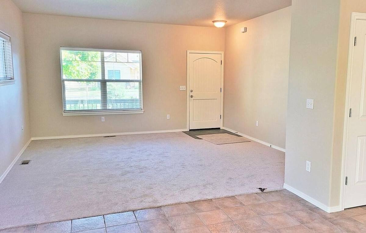 652 SE Gleneden Place, Bend, OR 97702 - House for Rent - Image 6