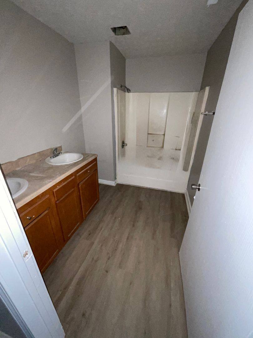 1050 W 26th St, Indianapolis, IN 46208 - House for Rent - Image 8
