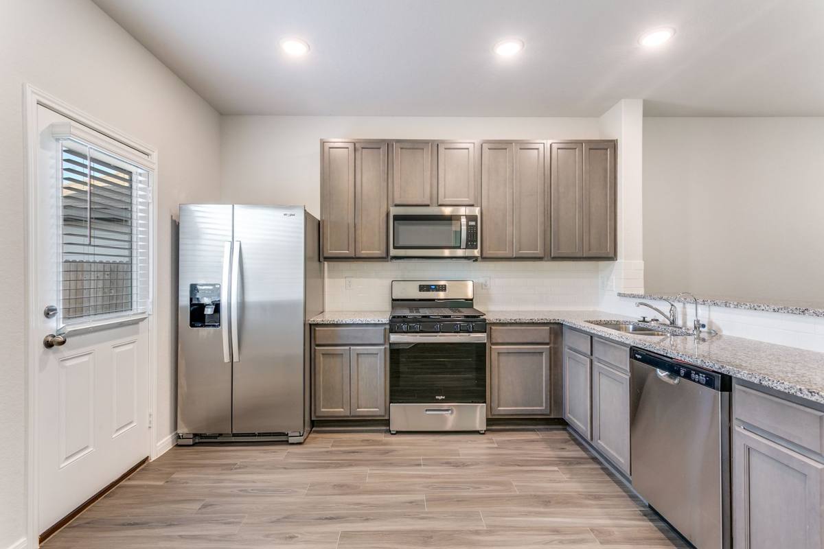 15035 Homing Meadow, San Antonio, TX 78253 - House for Rent - Image 8