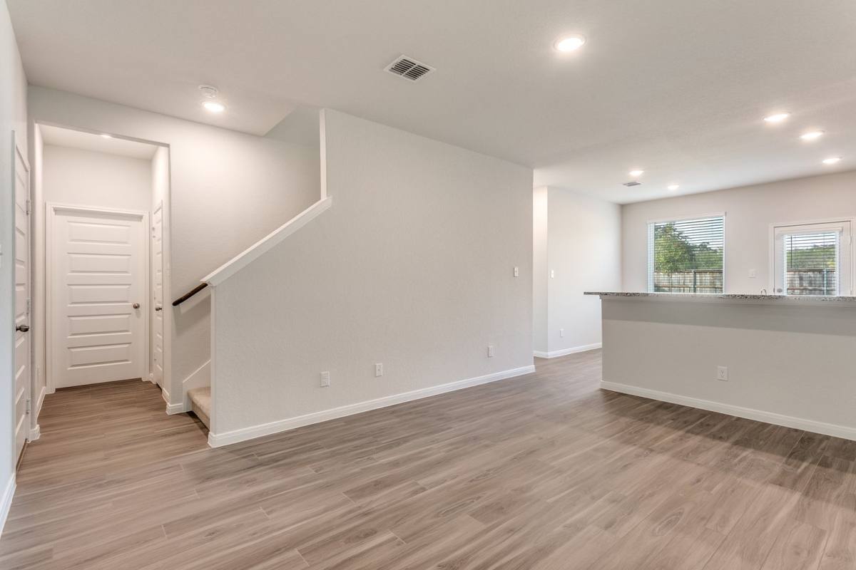 15035 Homing Meadow, San Antonio, TX 78253 - House for Rent - Image 6