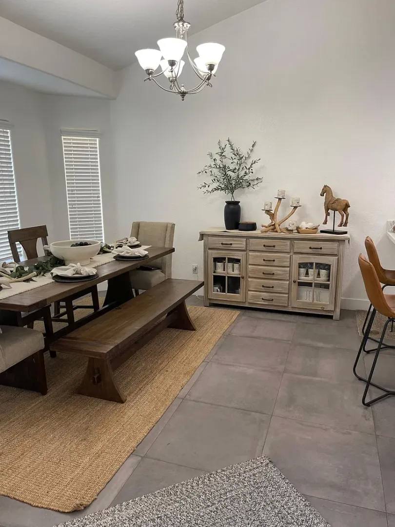 5208 W Lark Court, Visalia, CA 93291 - House for Rent - Image 8