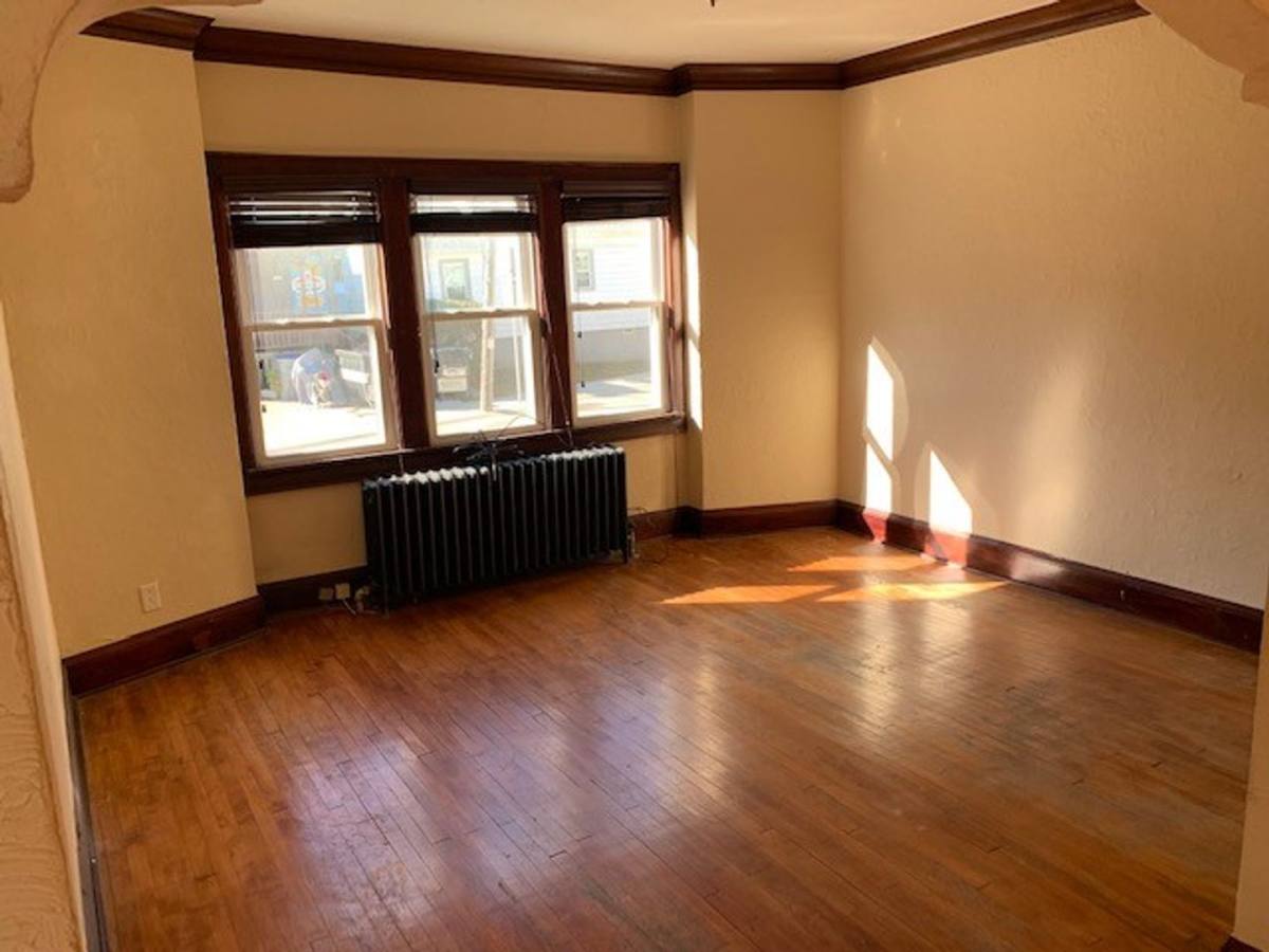 1742-44 N Pulaski St, Milwaukee, WI 53202 - Apartment for Rent - Image 5