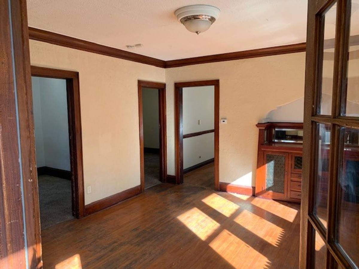 1742-44 N Pulaski St, Milwaukee, WI 53202 - Apartment for Rent - Image 3