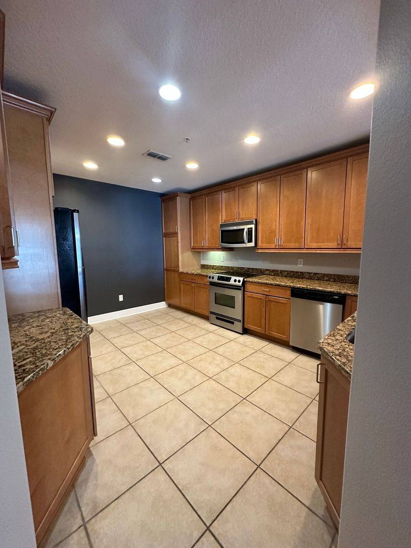 7508 Toscana Blvd #113, Orlando, FL 32819 - Condo for Rent - Image 3