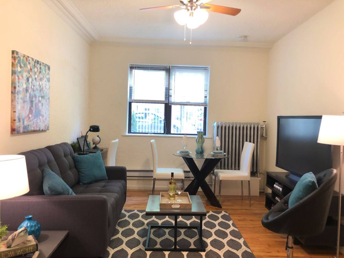 Apartment for rent at Ravenswood Vista, 4440 N Wolcott Ave, Chicago, IL 60640