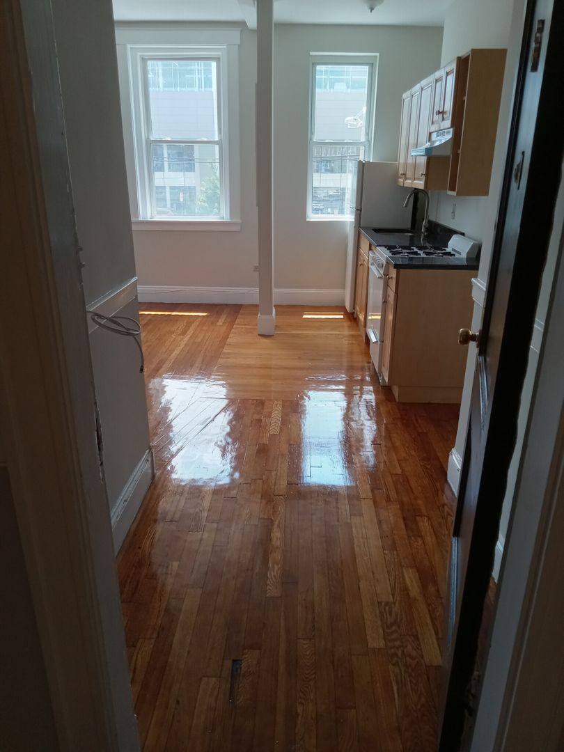 1189 Commonwealth Ave #6L, Allston, MA 02134 - Apartment for Rent - Image 8