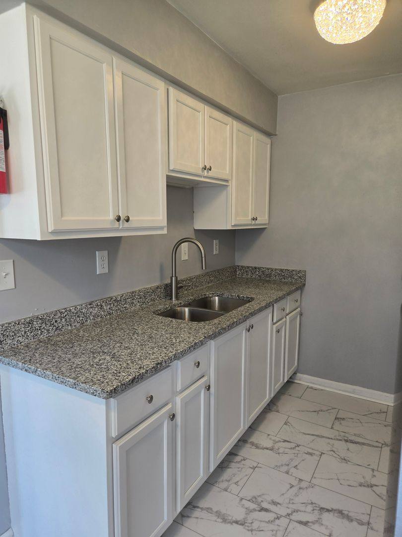 1009 Hannah St, Norfolk, VA 23505 - Apartment for Rent - Image 3