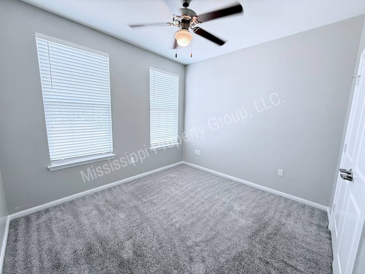 242 Town Center Dr, Oxford, MS 38655 - Townhouse for Rent - Image 7