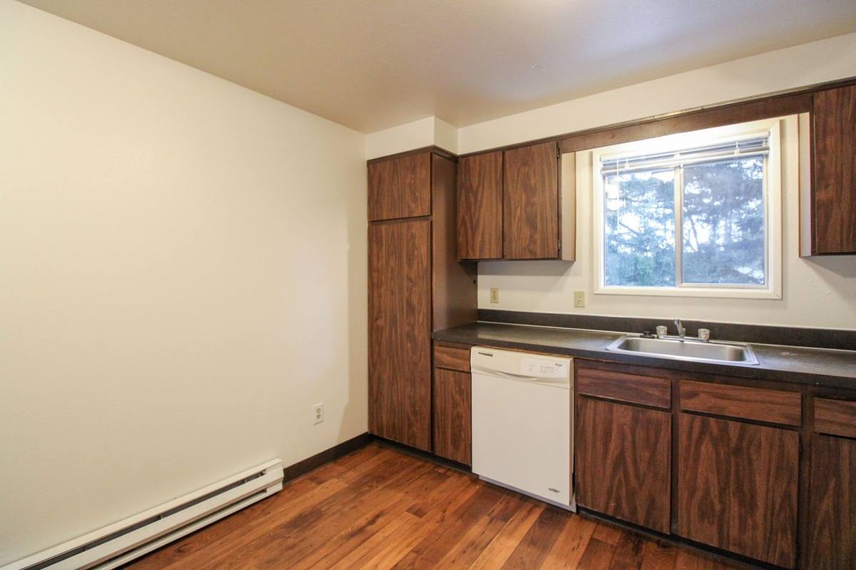 390-414 Madrona Ave S, Salem, OR 97302 - Apartment for Rent - Image 5