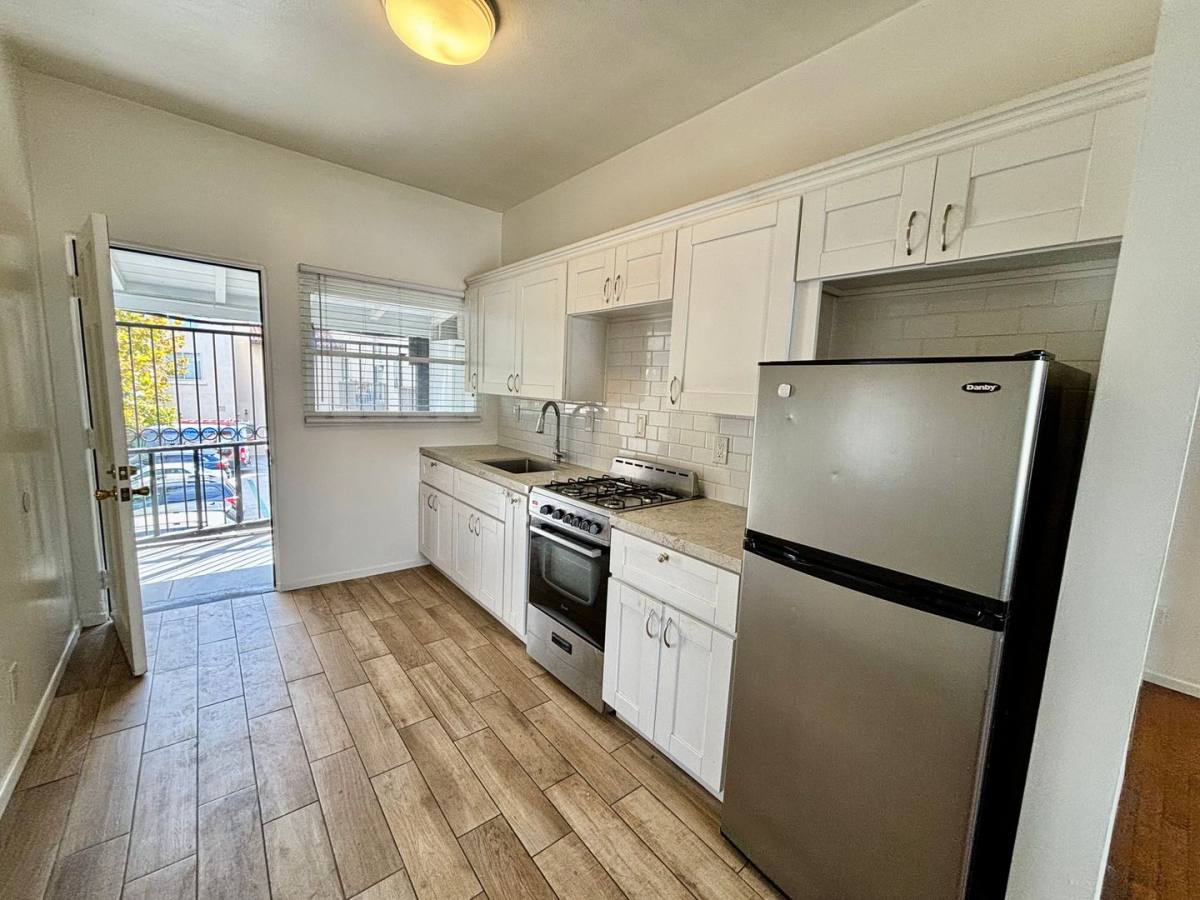 4118 Adams Ave #5, San Diego, CA 92116 - Apartment for Rent - Image 8